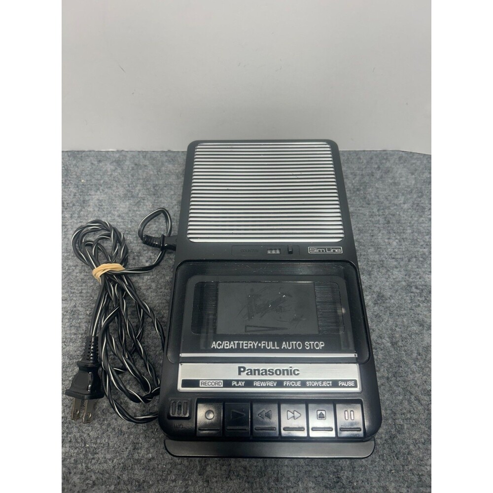 Vintage Panasonic RQ-2102 SlimLine Tape Cassette Recorder with Power Cord workin